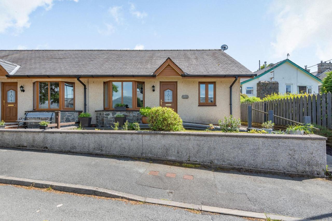 Gorwel Villa Blaenau Ffestiniog Bagian luar foto