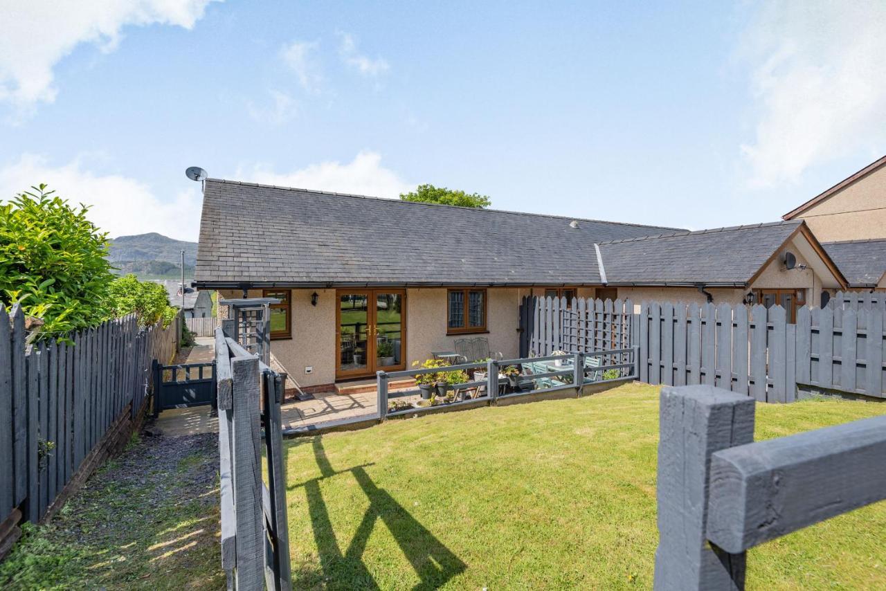 Gorwel Villa Blaenau Ffestiniog Bagian luar foto